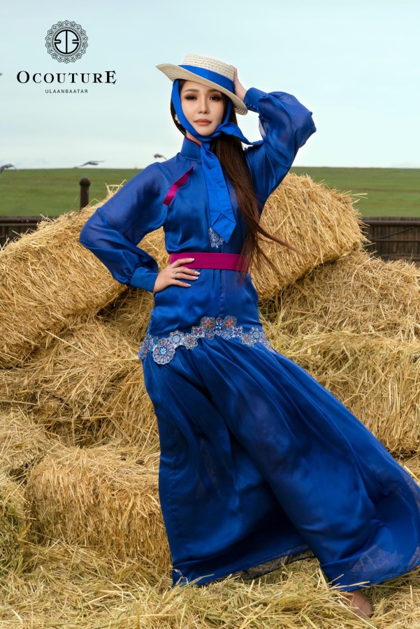 ФОТО: O Couture Mongolian Fashion Brand наадмын гоёлын загваруудаа танилцууллаа